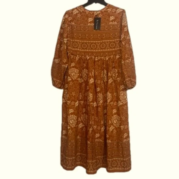 R. Vivimos bohemian midi dress, floral print, ties with tassels, NWT - Picture 4 of 4